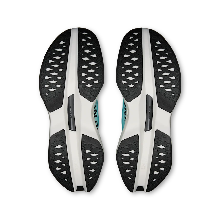 Cloudboom Max coloris White | Flurry — vue 3