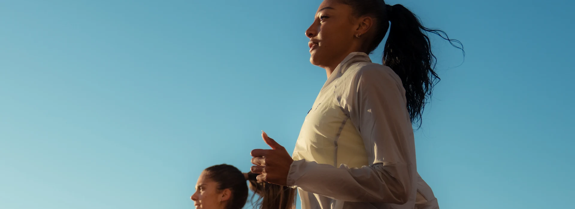 Deux athletes en tenue On a l'entrainement