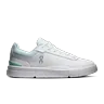 white / flurry white / flurry